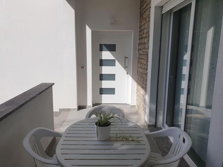 Lecci Al Mare Apartment San Vincenzo Exterior foto