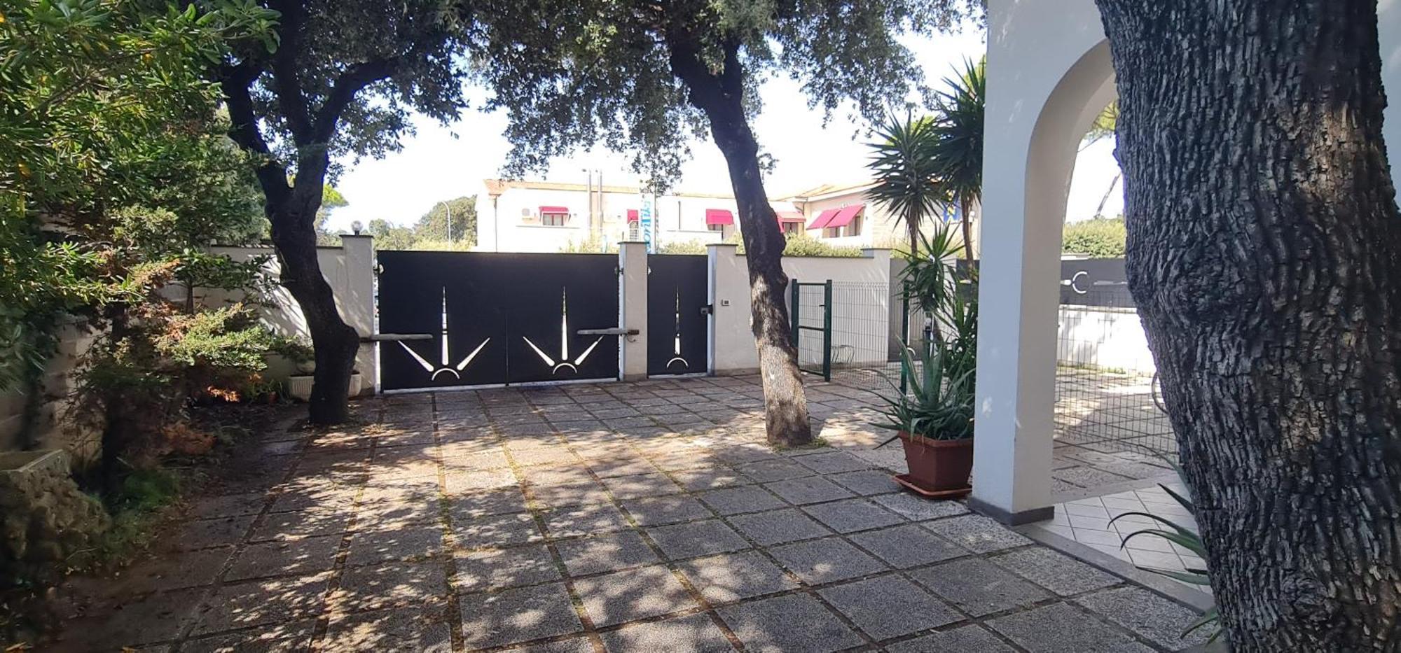 Lecci Al Mare Apartment San Vincenzo Exterior foto