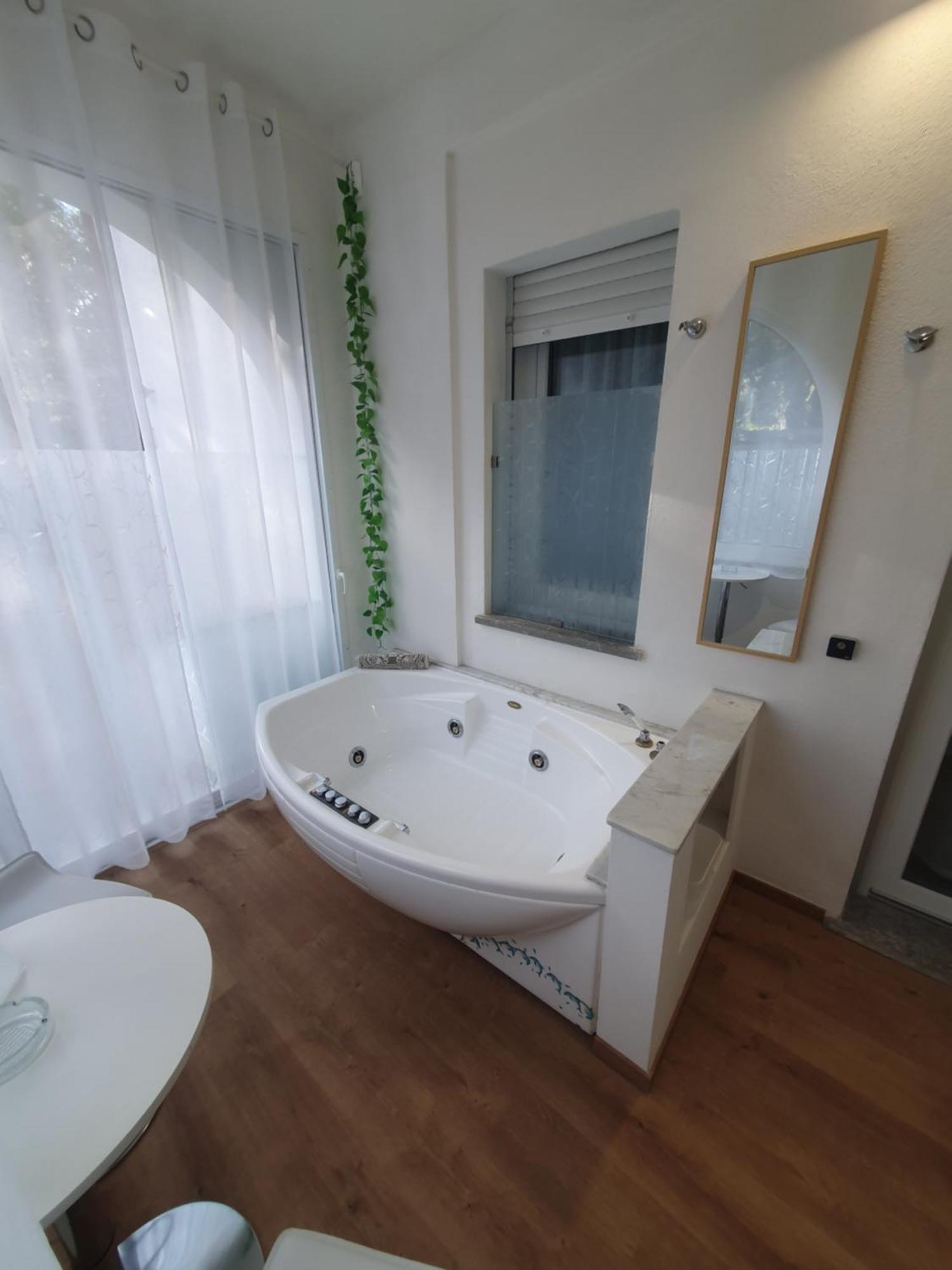 Lecci Al Mare Apartment San Vincenzo Exterior foto